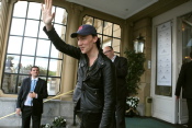 Tom Hiddleston