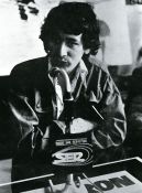 Argazki historikoak - Steven Spielberg, 1975