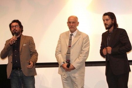 Pablo Cruz, John Malkovich, Diego Luna.