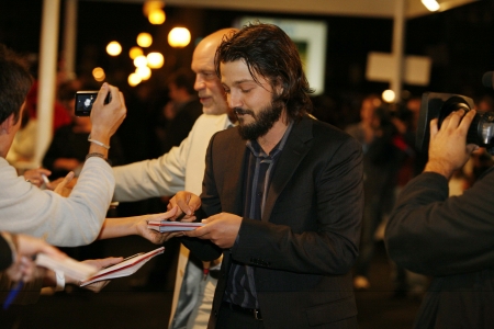 John Malkovich, Diego Luna