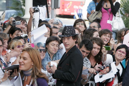 Robert  Downey Jr