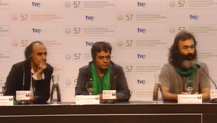 Press Conference Keshtzar haye sepid / The White Meadows (spanish)